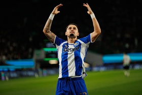 Jan Bednarek e Borja Sainz juntam-se ao boletim médico do FC Porto