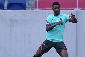 QF Mundial-2022: Nélson Semedo poderá ser a novidade no treino de Portugal