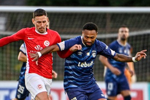 LCE: Santa Clara tenta confirmar o 'play-off' na receção ao Larne FC