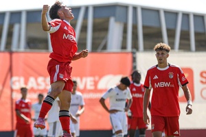 Benfica goleia Newcastle por 5-1 na Youth League