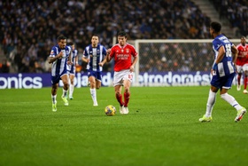 "Os jogadores mais experientes é que deviam ter dado a cara no Dragão, não o João Neves"