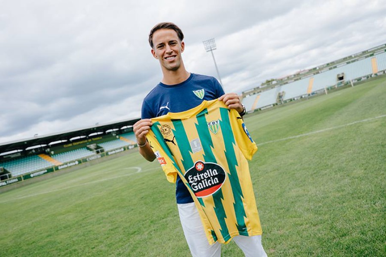 OFICIAL: Hugo Félix assina pelo Tondela até 2029