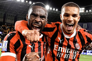 AC Milan de Sérgio Conceição elimina Juventus de Francisco Conceição na Supertaça de Itália