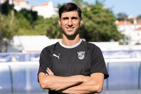 Treinador do Sintrense garante que vai jogar para ganhar e quer "beber informação" com Farioli