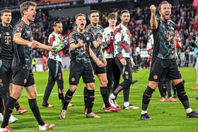 Bayern Munique vence em Friburgo e consolida liderança na Bundesliga