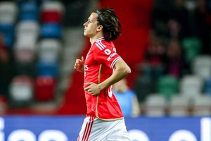 "Carreras não é o defesa-esquerdo que uma equipa que quer ser campeã europeia vai buscar"