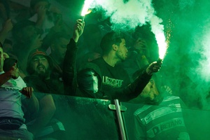 "Começaram a mandar foguetes aos 30 minutos"