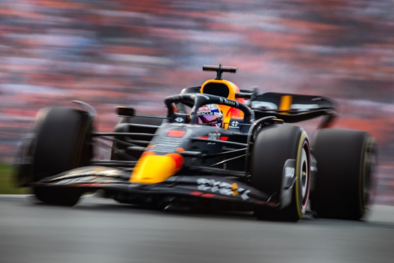 Automobilismo: Verstappen domina e vence o Grande Prémio de Las Vegas de Fórmula 1