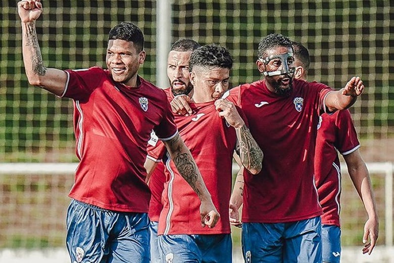 Golos de Moha Keita e Zé Pedro dão empate entre Belenenses e FC Porto B