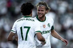 Sporting fecha estágio com vitória sobre Sunderland: Trincão decide