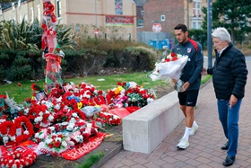 Atlético Madrid recorda Diogo Jota antes de duelo com Liverpool