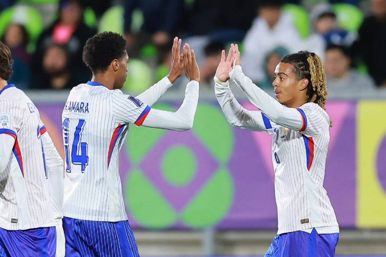 ‘Bis’ de Bouabre coloca a França nas meias-finais do Mundial de sub-20