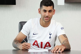 Mercado: Tottenham contrata em definitivo futebolista argentino Romero até 2027