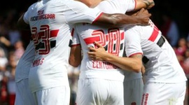 Brasileirão: São Paulo 3 - 1 Coritiba (2015)