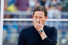 "Schmidt é treinador de um dos maiores clubes do mundo. Muitas vezes esquece-se disso"