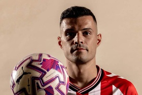 OFICIAL: Xhaka troca Leverkusen pelo Sunderland por 15 milhões