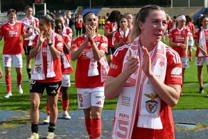 Arsenal e Barcelona são adversários do Benfica