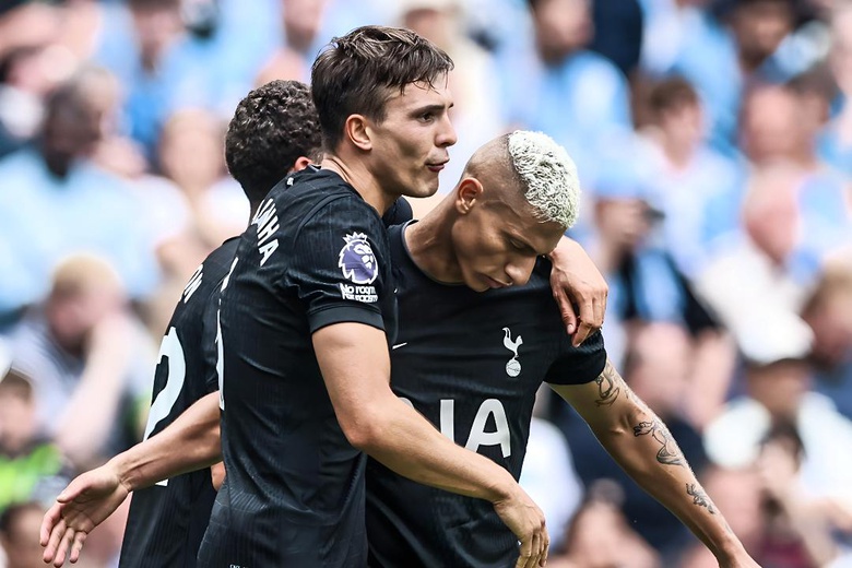 Palhinha 'estraga' dia a Guardiola e Tottenham lidera Premier League