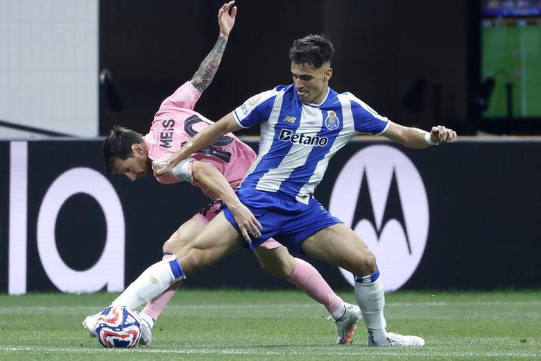 Gabri Veiga motivado para recolocar FC Porto no topo na nova época