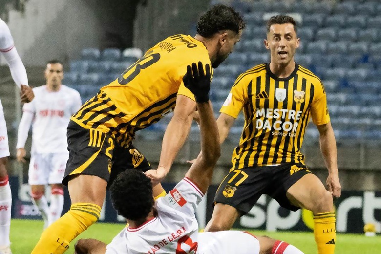 II Liga: Lourosa e União Leiria marcam cedo e empatam no Algarve