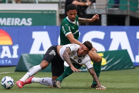 Abel e Renato Paiva empatam no duelo luso-brasileiro do Brasileirão
