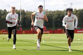 Carragher analisa queda de Maguire: "Com o regresso de Ronaldo houve uma luta de poder..."