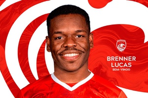 OFICIAL: Brenner Lucas reforça Santa Clara até 2028
