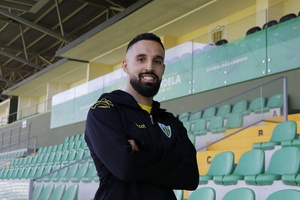 Mercado: Médio Costinha assina contrato com o Tondela até 2025