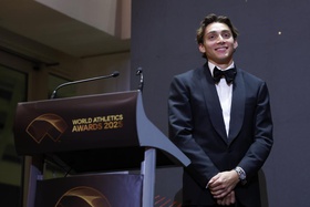 Duplantis e McLaughlin-Levrone eleitos atletas do ano pela World Athletics