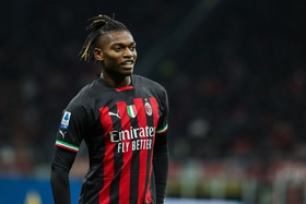 Rafael Leão falha estreia do Milan na Serie A e é dúvida para Portugal