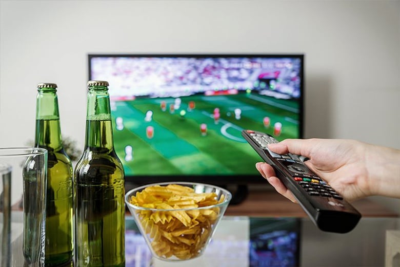Futebol na TV e streaming nesta terça-feira (3/2): onde
