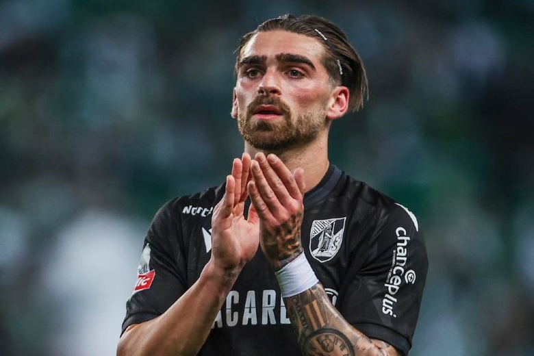 Jota Silva reforça o ataque do Sporting por empréstimo com opção de compra