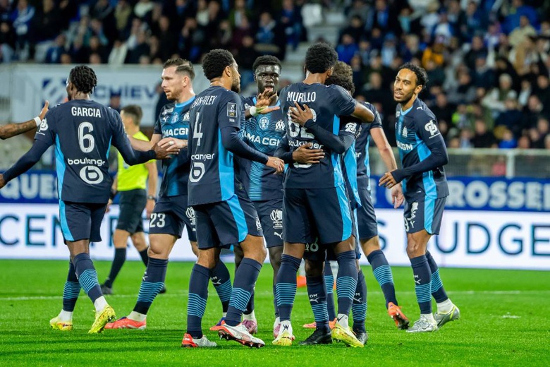 França: Marselha vence Auxerre e sobe a segundo na Ligue 1