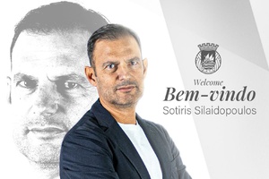 Rio Ave oficializa contratação de Sotiris Silaidopoulos