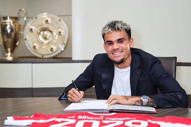 OFICIAL: Luis Díaz deixa Liverpool e assina pelo Bayern por 75 milhões