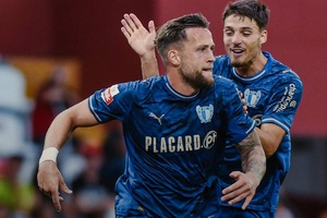 Famalicão vence Vitória de Guimarães e sobe ao quinto lugar da Liga Portuguesa