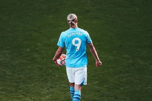 Haaland ignora filhos de jogadores do Fluminense: "Nem um tchau deu. Fingiu que não existiam"