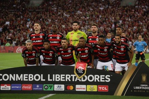 Flamengo empata com Racing e está na final da Libertadores