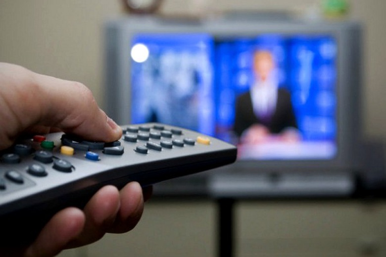 Futebol na Televisão: Os jogos que pode ver esta terça, 18 de novembro de 2025