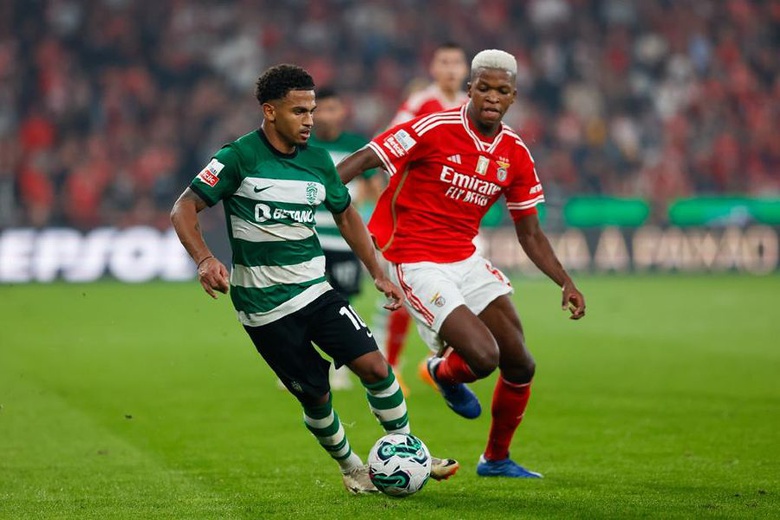Marcus Edwards tem-se mostrado tanto como os melhores de Benfica e Porto -  Renascença