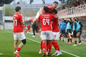 II Liga: Benfica B estreia-se a vencer no reduto do Feirense