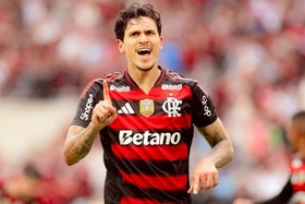 Pedro desfalca Flamengo para final da Taça Libertadores frente ao Palmeiras de Abel