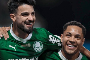Palmeiras vence Vasco da Gama por 3-0 no Brasileirão