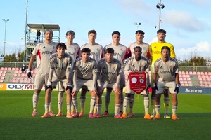 Youth League: Benfica vence Ajax por 4-0 e carimba passagem aos 16 avos de final
