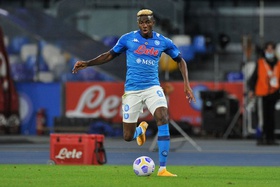 Ivan Toney, Osimhen e Gyokeres: As prioridades de Arteta para reforçar o ataque dos gunners