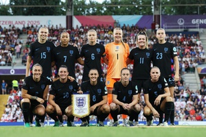 Inglaterra vence Itália no prolongamento e apura-se para a final do Europeu feminino