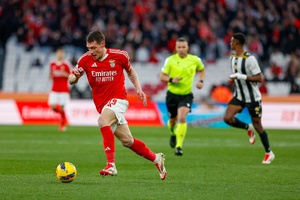 I Liga: Benfica à prova na Madeira procura 'apanhar' Sporting antes do dérbi