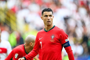 "Só pensa nele. Aquela história de 'Ronaldo é um jogador de equipa' é brincadeira"