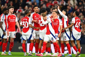 Arsenal surpreendido em casa do Sunderland e perde pontos na Premier League