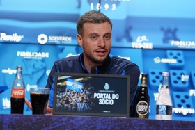 Anselmi destaca importância de FC Porto controlar o jogo com o Famalicão